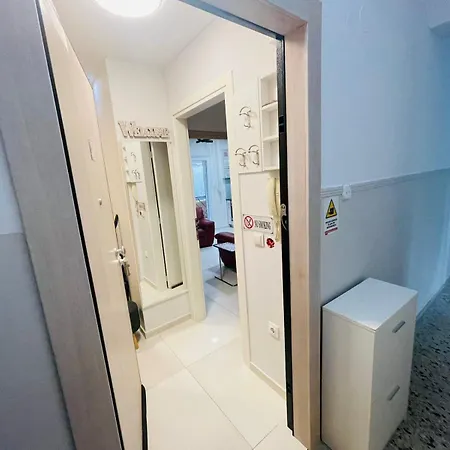 Vip Kalamarias Apartamento