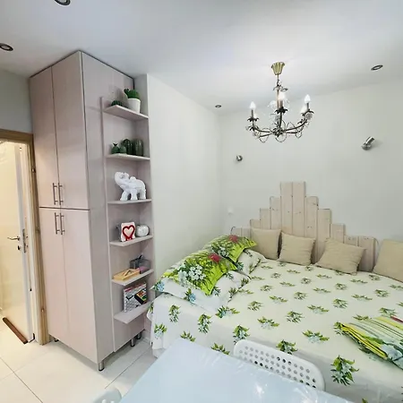 Vip Kalamarias Appartement *